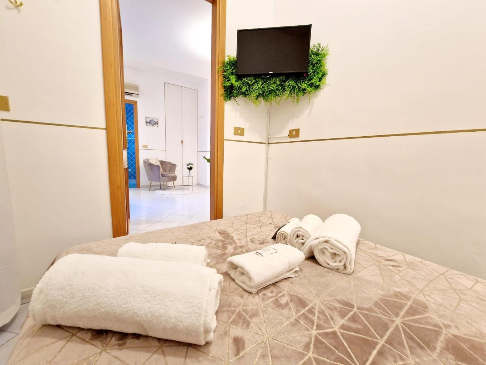 Politeama Dependance Apartment Palermo Bagian luar foto